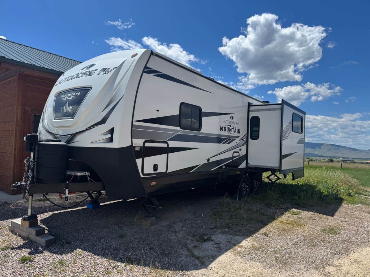 2024 31' Mountain Series Timber Ridge 25RDS