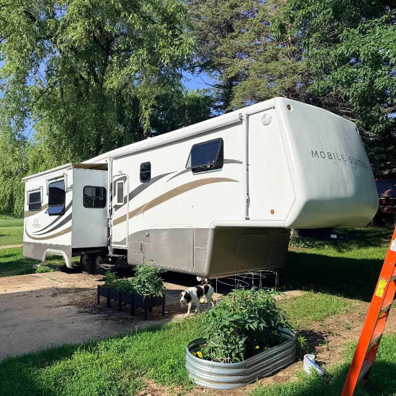 2004 36' Mobile Suites